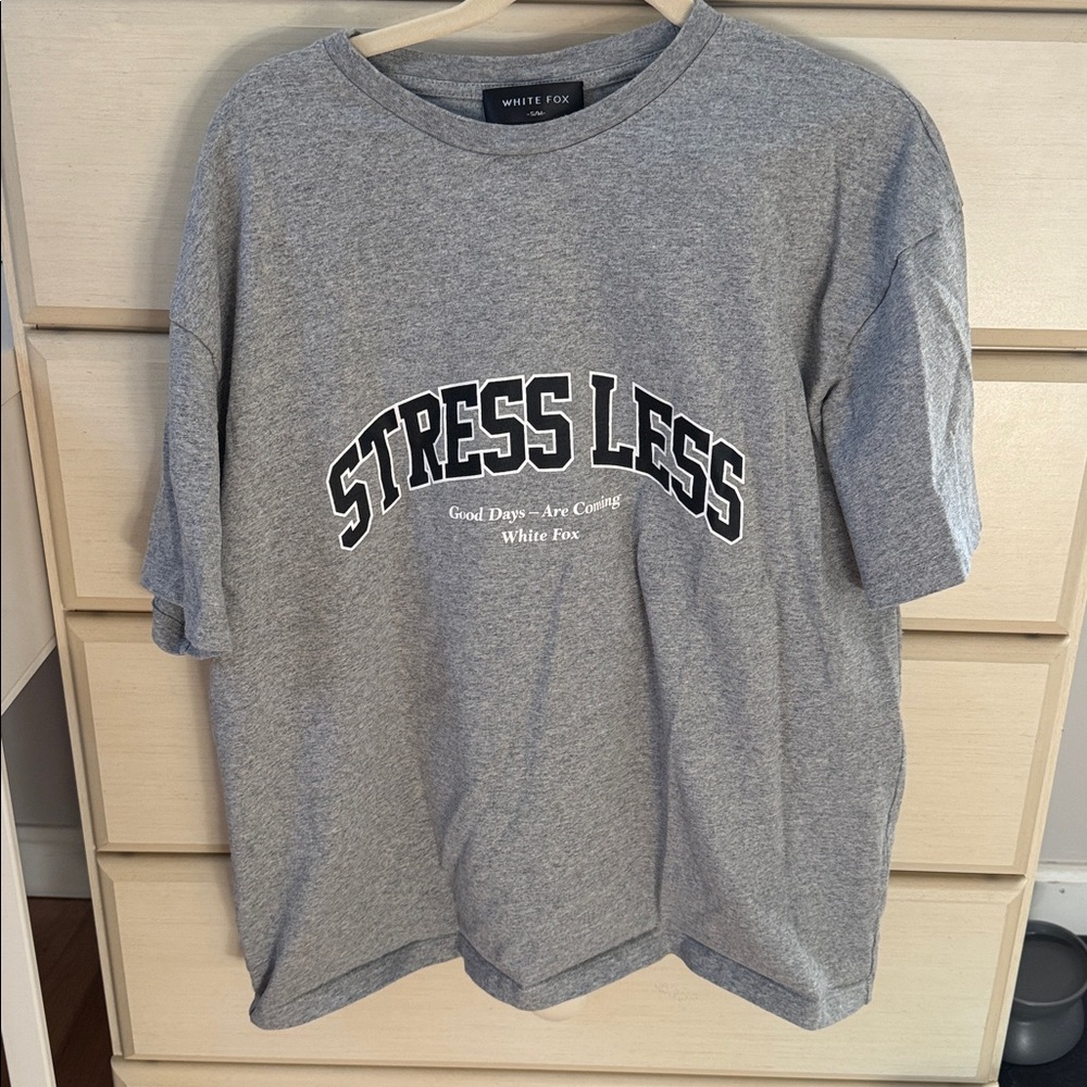 White Fox Boutique Gray Short Sleeve Tee